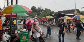 Kampanye Akbar Paslon Rijanto-Beky Berdayakan Ratusan UMKM Kabupaten Blitar