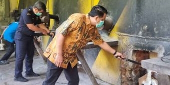 Bea Cukai Gresik Musnahkan 4,3 Juta Batang Rokok dan 836 Liter MME Ilegal Senilai Rp7,5 Miliar