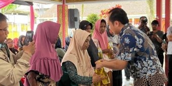 Pemkab dan Bulog Jember Mulai Salurkan Bantuan Pangan Periode Oktober-November 2025