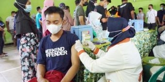 Ditarget Pusat, Dhito Minta Vaksinasi Dosis Kedua Lansia di Kediri Digenjot