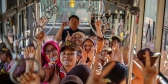 Dishub Kota Kediri Ajak Anak-Anak SMP Gemar Naik Bus Sekolah