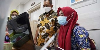 Pantau Penerapan JKS, Wawali Surabaya Kunjungi RS Swasta