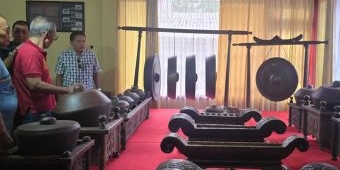 40 Item Koleksi Museum Cakraningrat Bangkalan Raib, Termasuk Tiga Piring Dinasti Ming