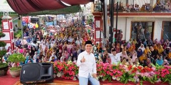 Dihadiri Ribuan Warga, Wakil Bupati Mojokerto Ikuti Peringatan Isra Mi'raj di Dusun Genengan