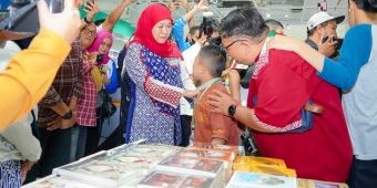 Gubernur Jatim Ajak 100 Anak Yatim Piatu dan Difabel di Kota Malang Belanja Kebutuhan Sekolah