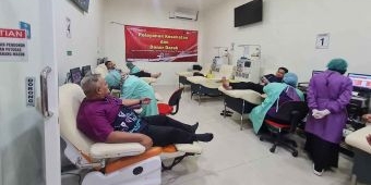 Peringati HDKD ke-78, Pegawai Kantor Imigrasi Malang Ikuti Donor Darah