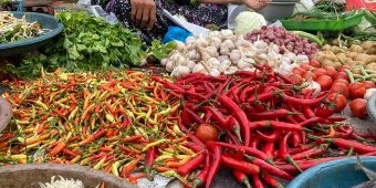 Harga Sembako Jateng 16 Maret 2025, Cabai Merah Keriting Rp41.150/kg