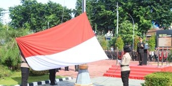 Di Upacara Hari Ibu ke-97, Kapolres Gresik Tekankan Peran Perempuan