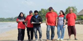 Cegah Abrasi hingga Tingkatkan Ekonomi Warga, PHE WMO Tanam Hexa Reef di Pantai Pasir Putih Tlagoh
