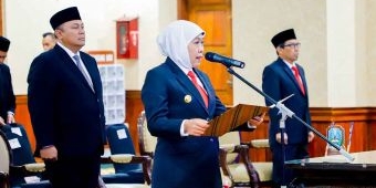 Lantik 7 Anggota KPID Jatim 2025-2028, Gubernur Khofifah Tegaskan Tantangan Penyiaran Era Digital