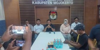 KPU Kabupaten Mojokerto Umumkan Hasil Audit Dana Kampanye Pasangan Idola dan Mubarok