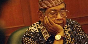 lupa-faktor-barokah-hati-gus-dur-menangis-menyaksikan-pengurus-nu-model-ini