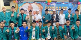 Pawai Obor dan Pengajian Tutup KKN-T UIM Posko 7 di Desa Bangkes