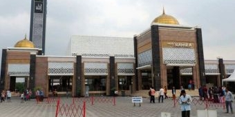Masjid Namira di Lamongan Jadi Lokasi Favorit untuk Ngabuburit