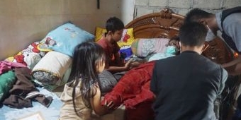 Kisah Aldi, Anak Yatim Rawat dan Gantikan Ibunya yang Sakit, Cari Rongsokan untuk Ditukar Uang