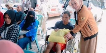 Anggota Komisi I DPRD Tuban Rayakan HUT Gerindra ke-17 Bersama Penyandang Disabilitas