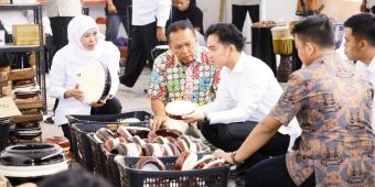 Wapres RI dan Gubernur Jatim Sambangi Produsen Kendang Jimbe di Kota Blitar