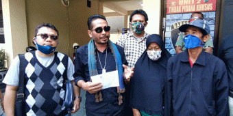 Mohammad Laporkan Pengusaha yang Nekat Robohkan Rumahnya ke Polresta Banyuwangi