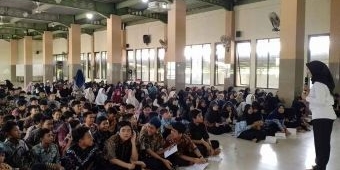 Cegah Bullying dan Kekerasan Anak, Polresta Sidoarjo Gelar Edukasi di SMP Al Islam Krian