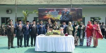 Pj Bupati Jombang Hadiri Peringatan HUT ke-79 TNI