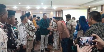 Dilarang Bupati Berpolitik, Kades di Situbondo Bilang Begini