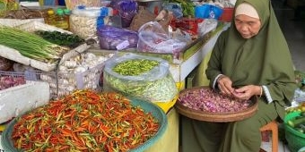 Curah Hujan Tinggi, Harga Cabai di Tuban Meroket hingga Tembus Rp85 Ribu Per Kilogram