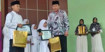 Philia Tungga Dewi, Siswi Kelas 1 SDIT Nurul Fikri Sidoarjo yang Hafal 5 Juz Alquran