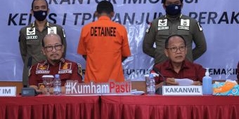 Sering Mabuk-mabukan dan Resahkan Warga, WN Malaysia Ditangkap Imigrasi Tanjung Perak