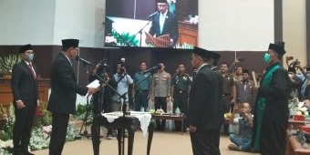 Ketua DPRD Kabupaten Pasuruan Lantik Dua Anggota PAW