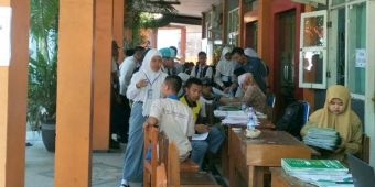 SMKN 1 Grati Tak Gunakan Sistem Zonasi, Calon Siswa Kecewa