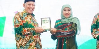 Hadiri Rakerwil PWNU Jatim, Khofifah: Pendidikan Kunci Entaskan dan Wujudkan Indonesia Emas