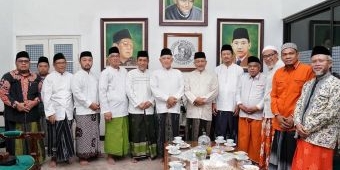 Silaturahmi dengan Ulama, Presiden PKS Sowan ke Ponpes Tebuireng dan Ziarahi Makam Pendiri NU