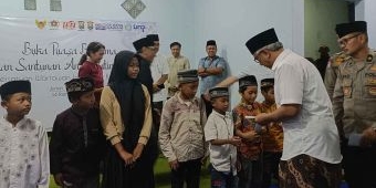 PWI Kediri Raya Berbagi Kebahagiaan dengan Ratusan Anak Yatim Piatu saat Ramadhan