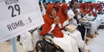 12 CJH dari Kabupaten Kediri Gak Jadi Berangkat, Kenapa? 