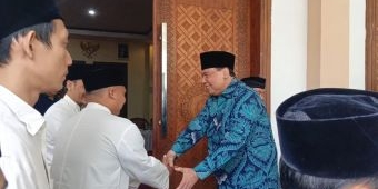 chairul-tanjung-ahirnya-datang-ke-pondok-pesantren-lirboyo