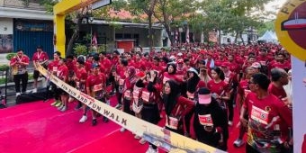 700 Karyawan PT Smelting dan Keluarga Ikuti Fun and Walk Run 2025 di Bandar Grisse Gresik