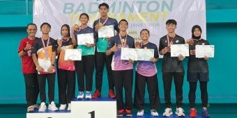 Atlet Bulutangkis SMAN 2 Batu Sabet Juara di De'Kandang  Fest Sportiva Arena 2025