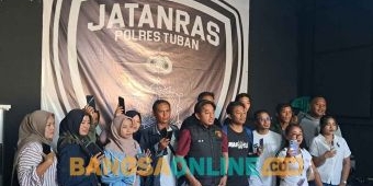 Polisi di Tuban Kembalikan 14 Ponsel Curian
