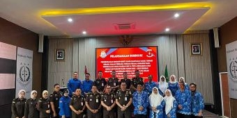 Perumda Delta Tirta Terima Pengembalian Barang Bukti Uang Senilai Rp1,8 M dari Kejari Sidoarjo