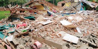 Korban Gempa Bumi di Pulau Bawean Gresik Keluhkan Bantuan, Apa yang Terjadi?