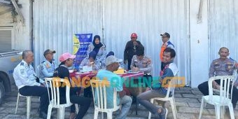 Dishub Nganjuk Razia Truk ODOL, 15 Kendaraan Kena Tilang di Jalan Raya Kecubung