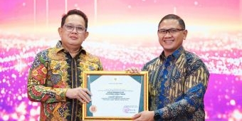 Di Penganugerahan INOTEK Award, Pj Gubernur Adhy Sebut Ekosistem Berinovasi di Jatim Luas