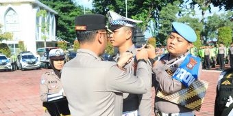 Wakapolres Gresik Bacakan Amanat Kapolda Jatim saat Apel Operasi Keselamatan Semeru 2026