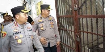 ​Cek Kesiapan Personelnya, Kapolrestabes Surabaya Sidak ke Polsek Bubutan