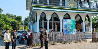 Kantah Kabupaten Pasuruan Lakukan Pemberkasan dan Pengukuran Tanah Wakaf di Desa Manikrejo