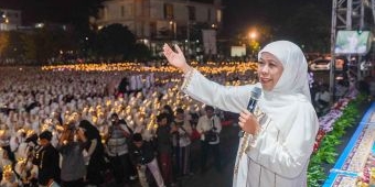 lirboyo-bersholawat-gubernur-khofifah-tegaskan-peran-santri-dalam-membangun-peradaban-dunia