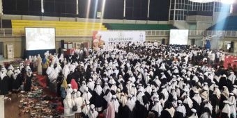 Ribuan Kiai, RGS, dan Alumni Pesantren Indonesia Ikrar Dukung Jokowi-Ma'ruf