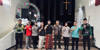 Sat Binmas Polres Pasuruan Sambangi Gereja Jelang Natal 2025