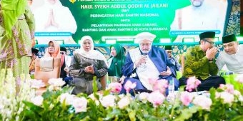 Khofifah dan Eri Cahyadi Kompak Hadiri Ta’dzim Maulid Nabi Muhammad SAW di GBT