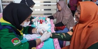 Djarum Foundation Beri Bantuan Pelayanan Medis Masyarakat di Ponpes Darul Ulum
